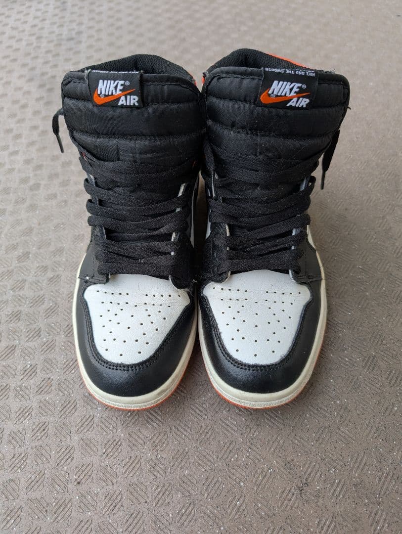 Sneakers Nikeairjordan1Retrohighog "Electroorange