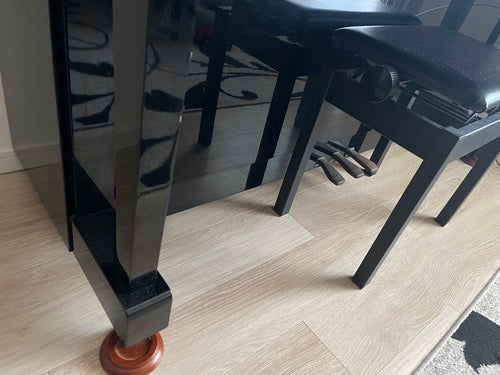 Yamaha Uplight Piano Ux