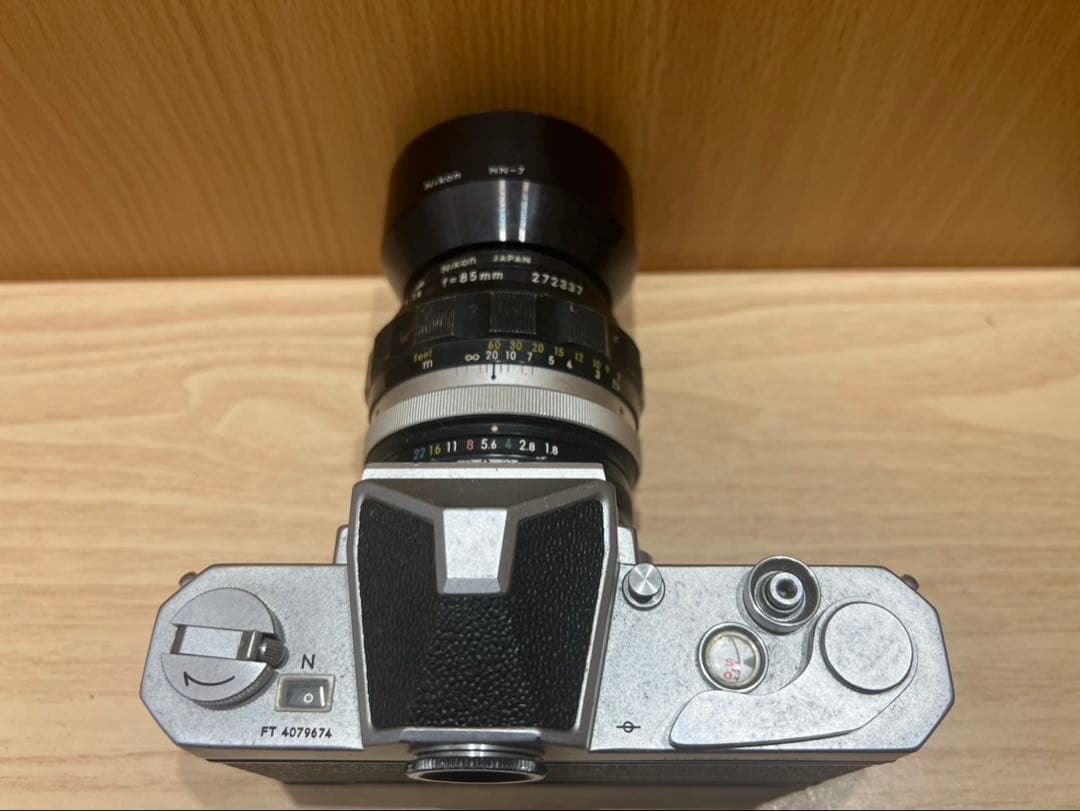 Slr Camera (Film) Nikon Nikomat Ai Nikkor F/1.8