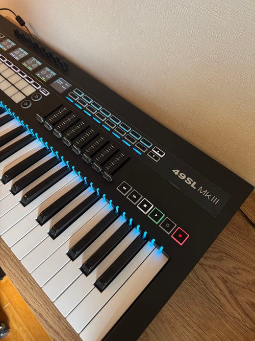 Midi Keyboards Pads Novation 49Sl Mkiii