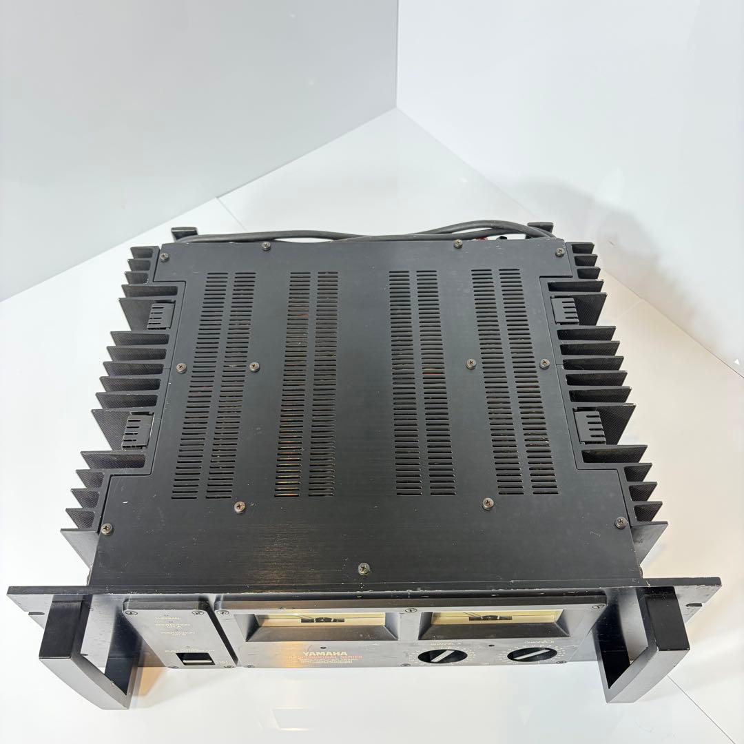 Yamaha Power Amplifiers Pc2002M