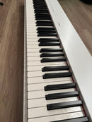Yamaha Keyboards Digital Pianos P225Wh 88