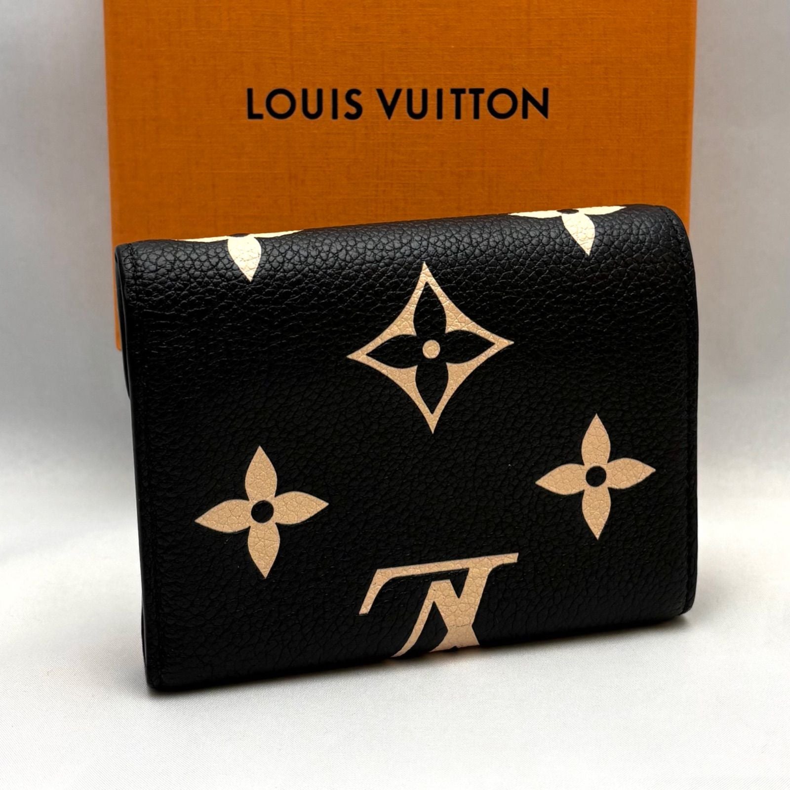 Louis Vuitton Caltical Wallet Ic Rfid