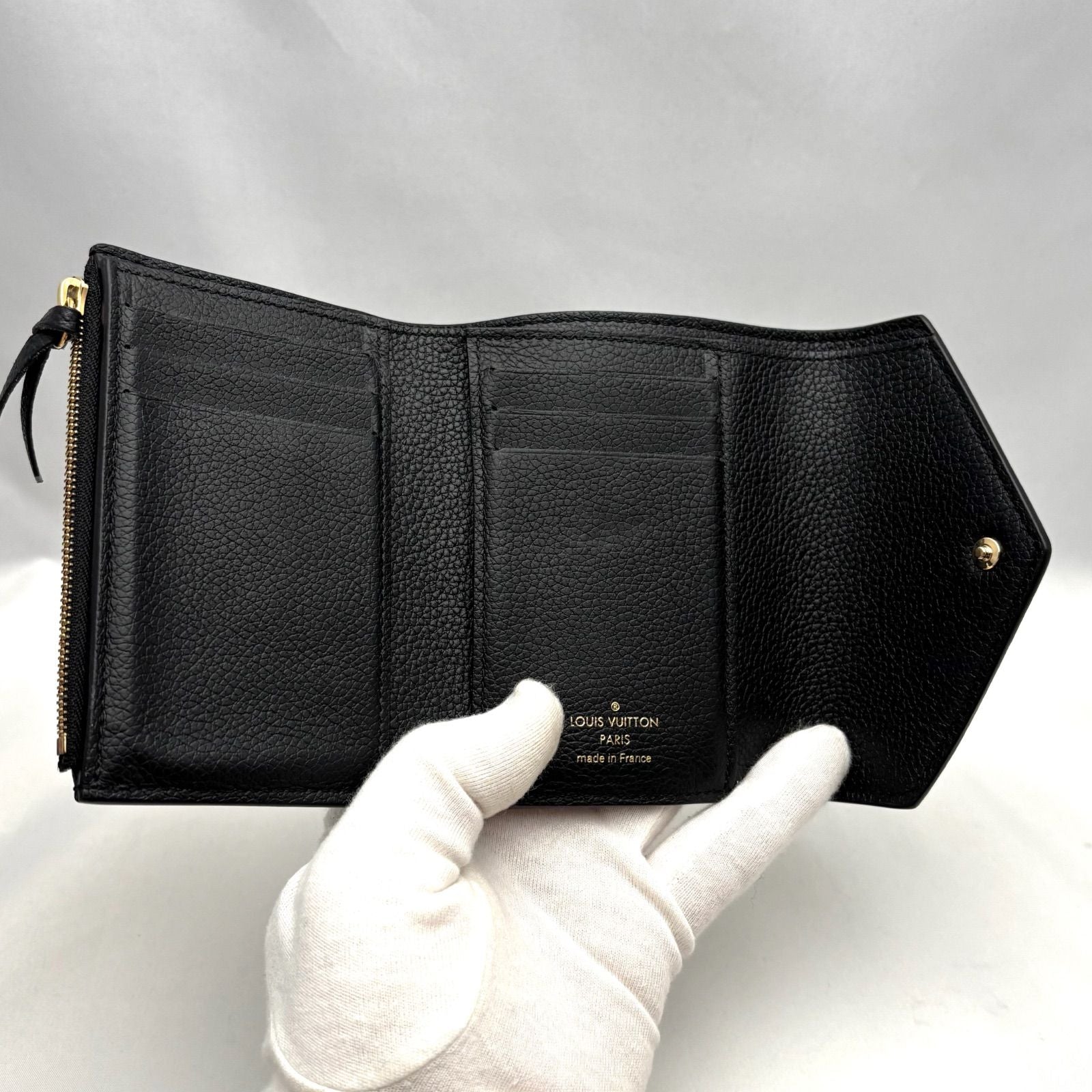 Louis Vuitton Caltical Wallet Ic Rfid