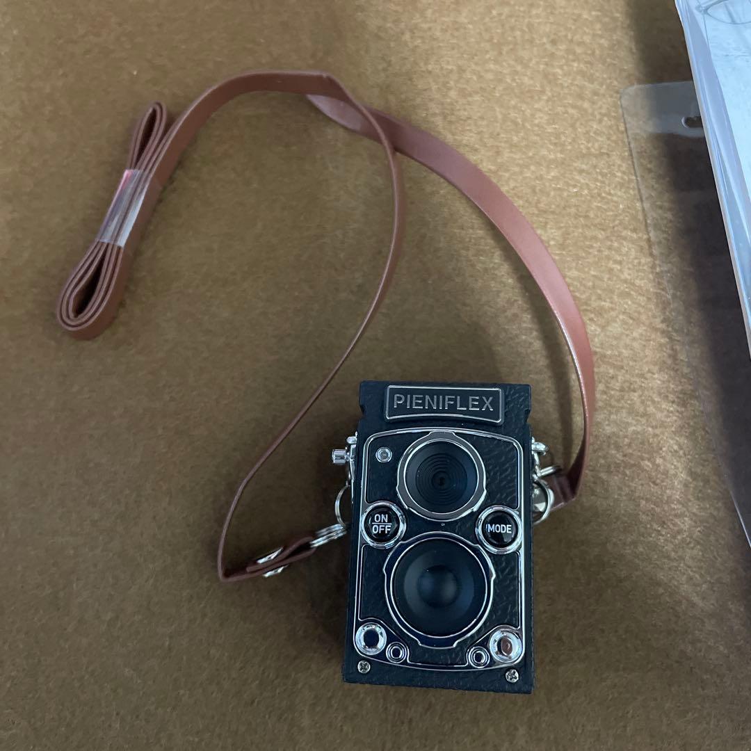 Double -Lens Reflex Camera Pieniflex