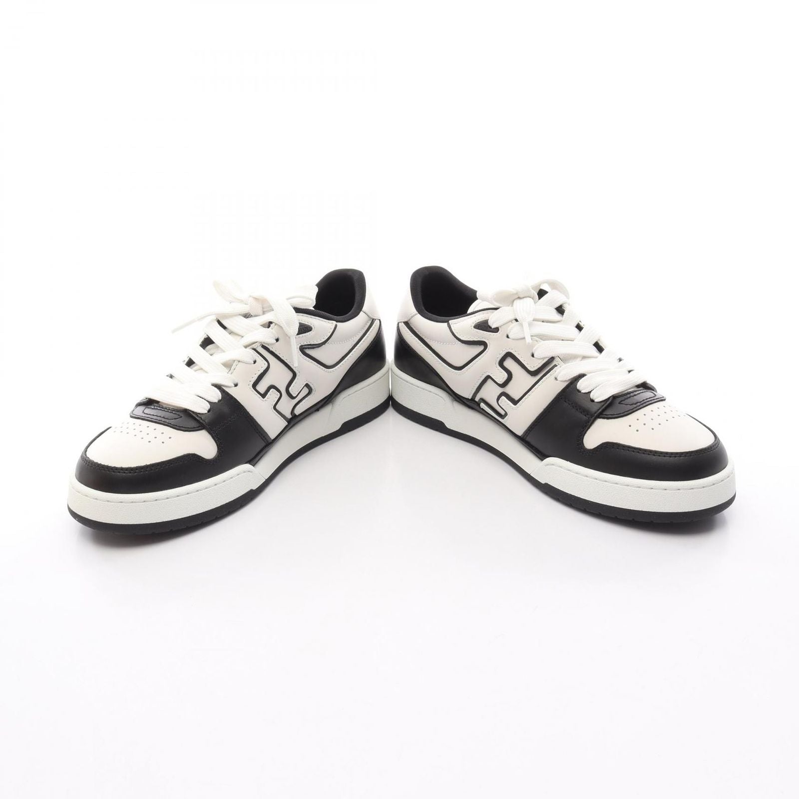 Fendi Sneakers Match