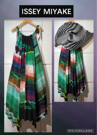 Issey Miyake Sleeveless