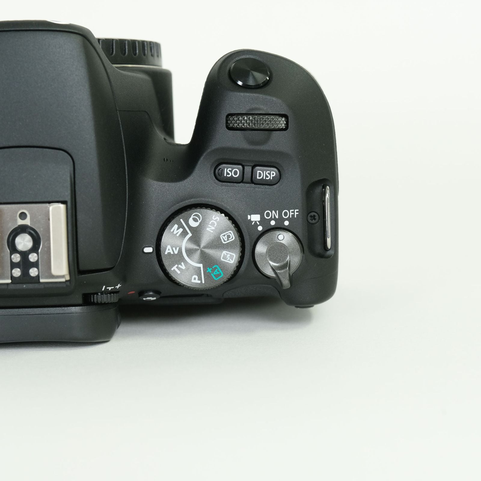Canon Digital Slr Eos Kiss X9 Ef-S
