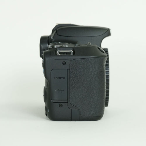 Canon Digital Slr Eos Kiss X9 Ef-S