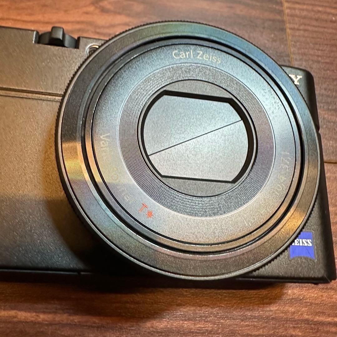 Sony Compact Digital Camera Cyber-Shot Dsc-Rx100 4908