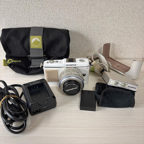 Olympus Mirrorless Interchangeable Lens Cameras E-P1