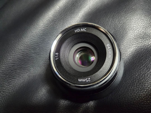 Pergear Lens (Single Focus) F1.8 Z Mf