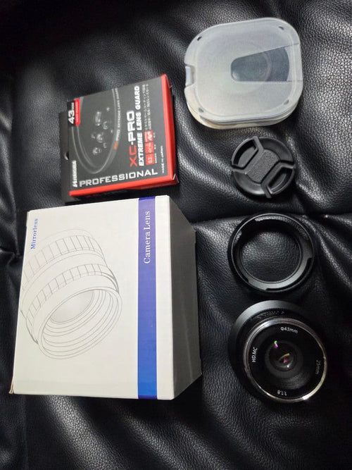 Pergear Lens (Single Focus) F1.8 Z Mf