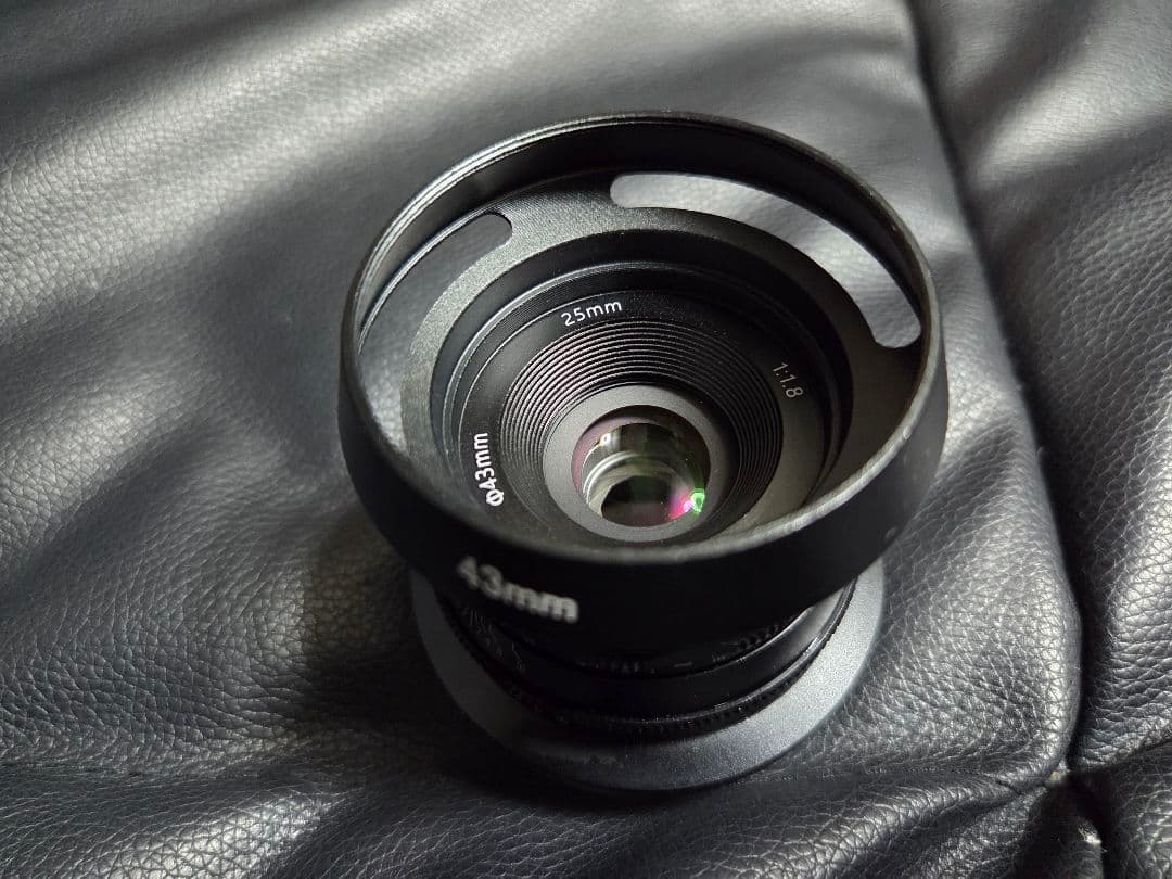 Pergear Lens (Single Focus) F1.8 Z Mf
