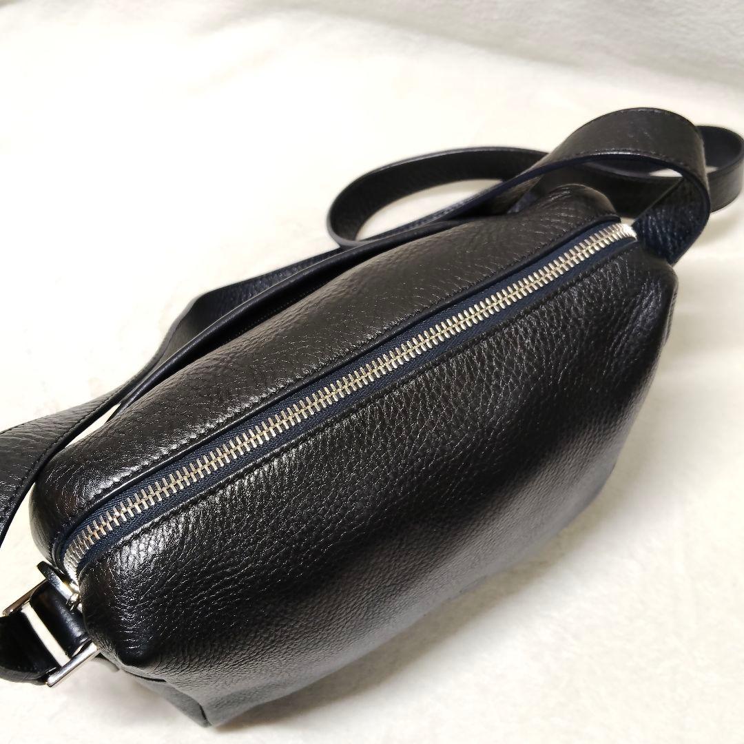 Hirofu Shoulder Bag