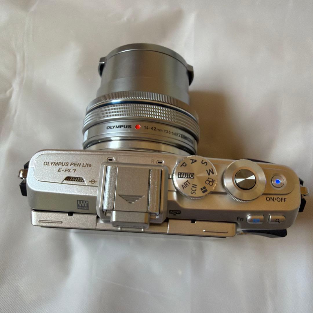 Olympus Mirrorless Interchangeable Lens Cameras Pen Lite E-Pl7