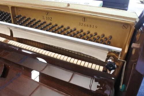 Yamaha Upright Pianos L102