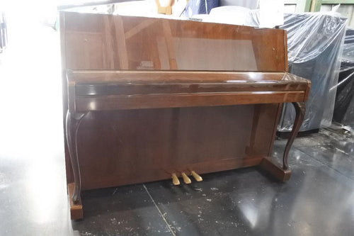 Yamaha Upright Pianos L102
