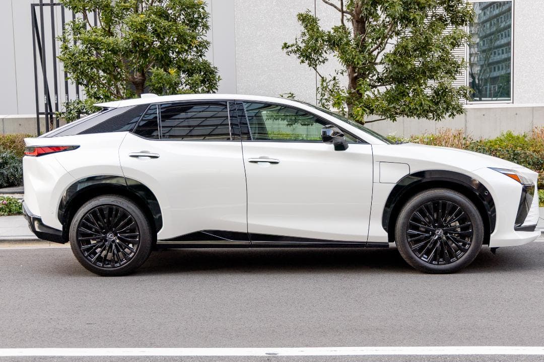 Cars Lexus Rz 450E Ev