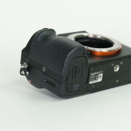 Sony Mirrorless Interchangeable Lips 13,331 7 Ii Ilce-7M2 E