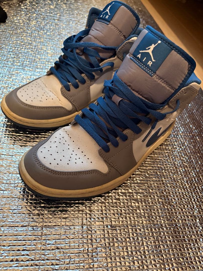 Nike Sneakers Air Jordan 1 Mid