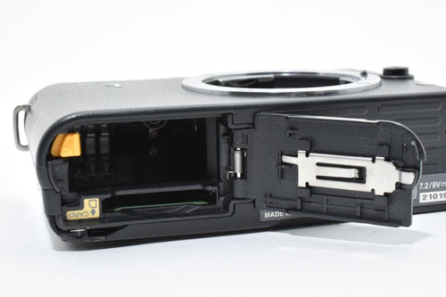 Mirrorless Interchangeable Lips 4,654 Nikon 1 J1 #21581