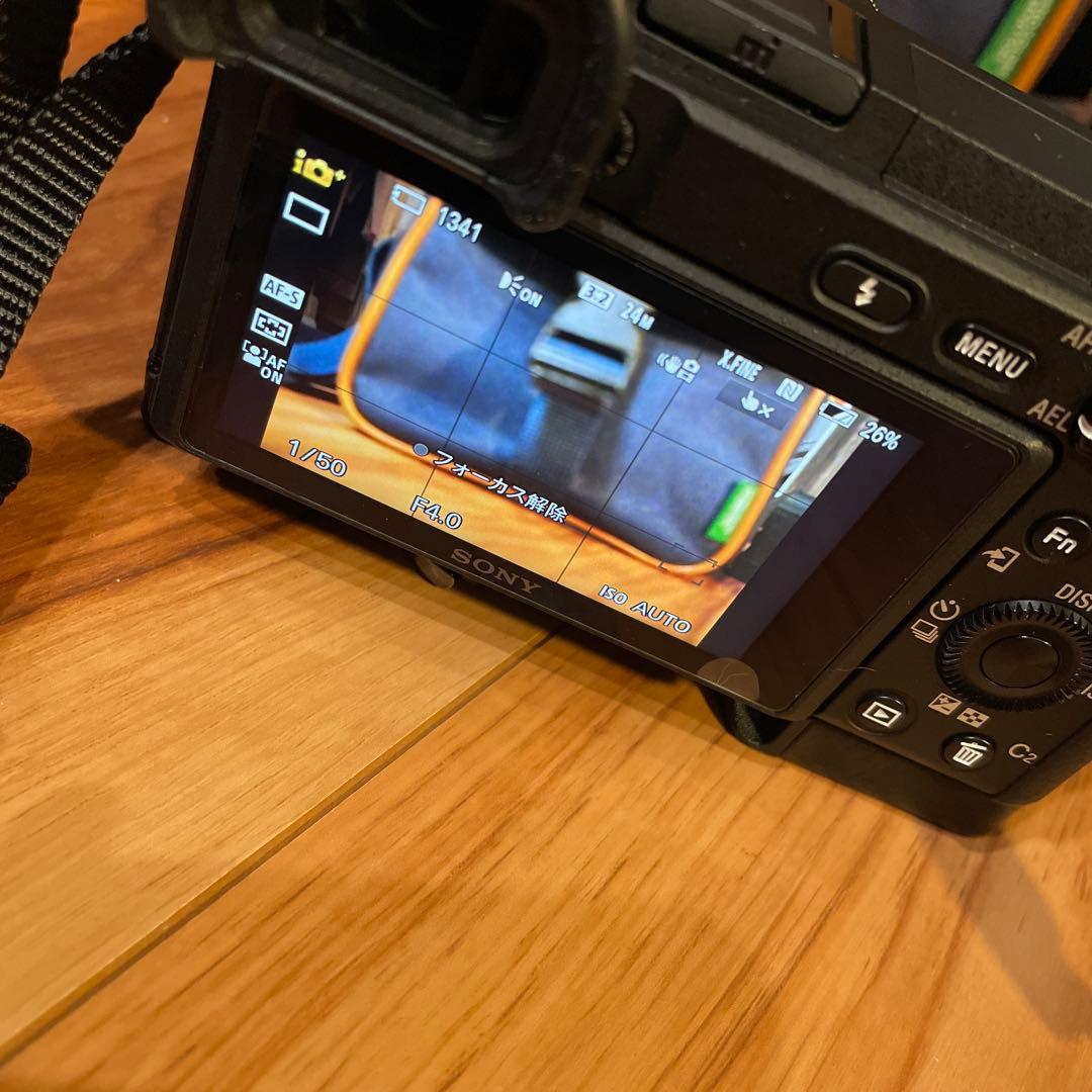 Sony Mirrorless Interchangeable Lens Cameras 6400 2