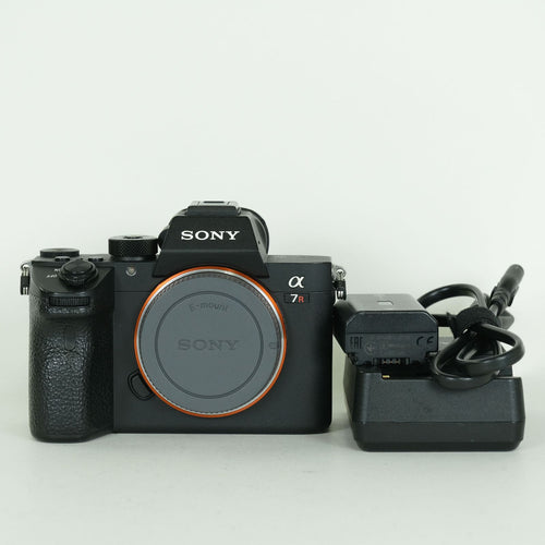 Sony Mirrorless Interchangeable Lips 71,103 7R Iii Ilce-7Rm3 E