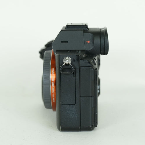 Sony Mirrorless Interchangeable Lips 71,103 7R Iii Ilce-7Rm3 E