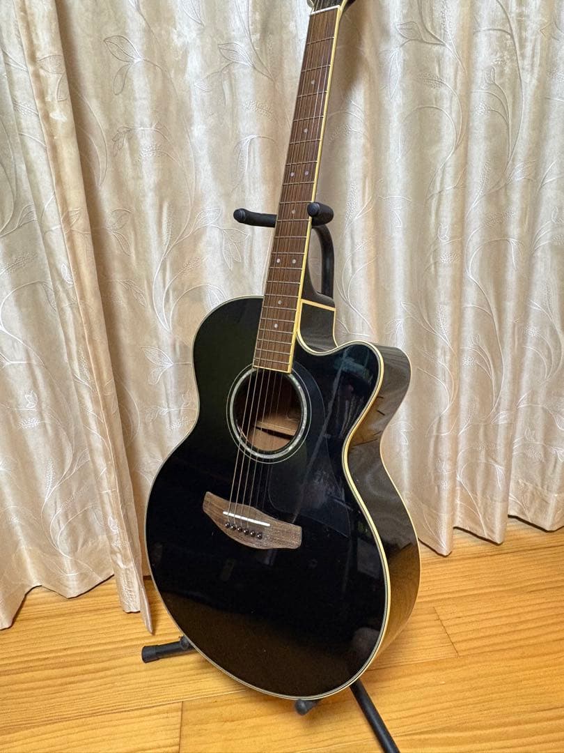 Acoustic Guitars Yamaha Cpx700