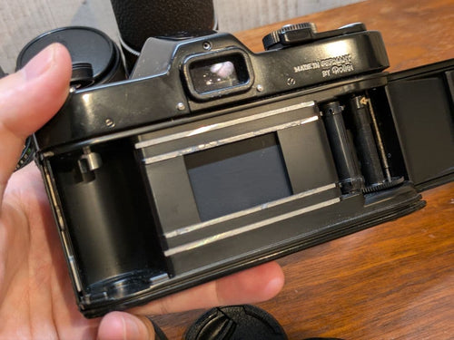 Slr Cameras (Film) Rolleiflex Sl35 28/50/135Mm+