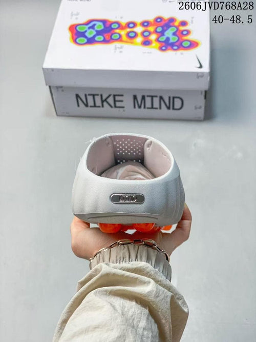 Sneakers Mind 001
