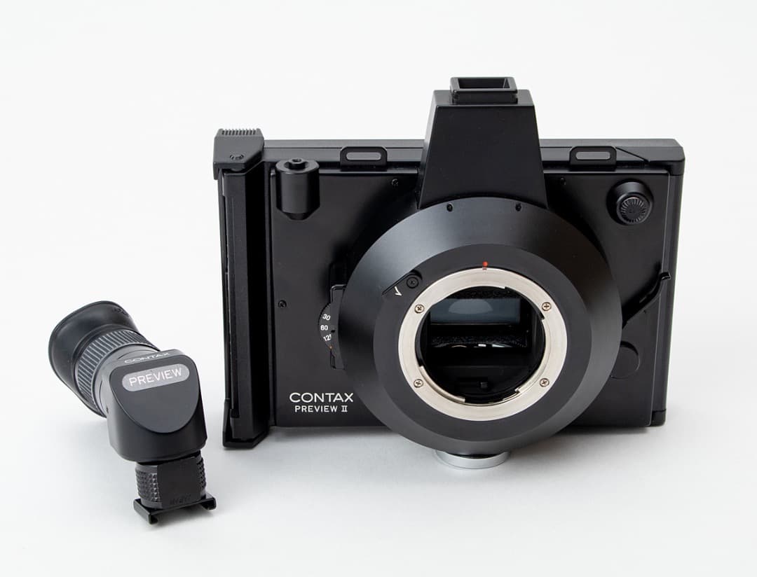 Contax Otro