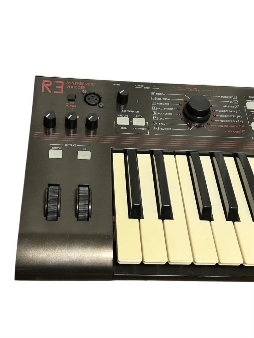 Korg Analog Synthesizer 143 R3 37