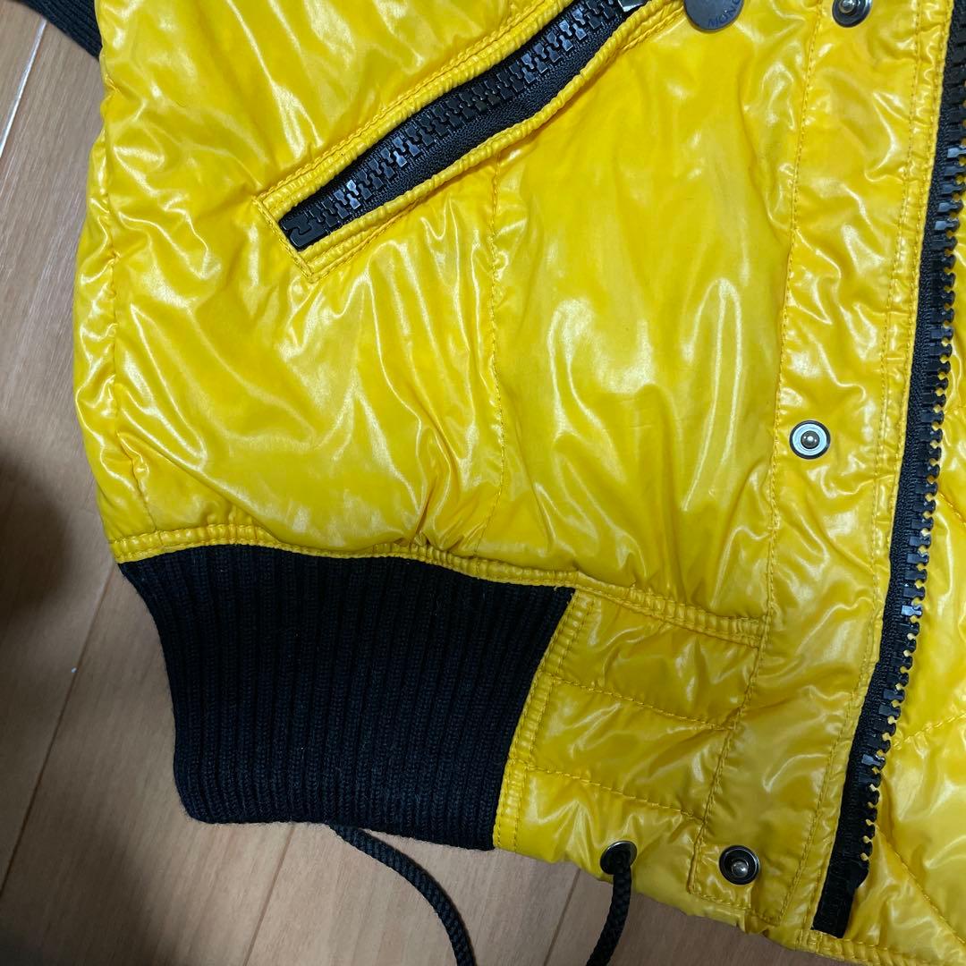 Moncler Down Jackets Leon