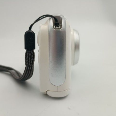 Nikon Compact Digital Camera Coolpix S33 White