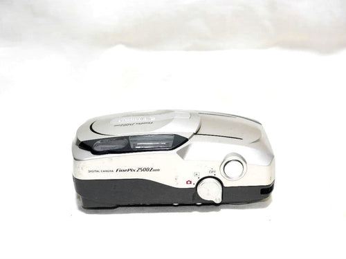 Compact Digital Cameras Fujifilm Finepix 2500 Zoom