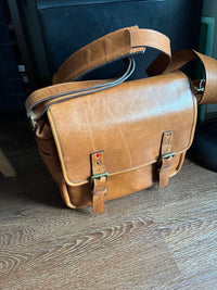 Ona Camera Bags Berlin 100