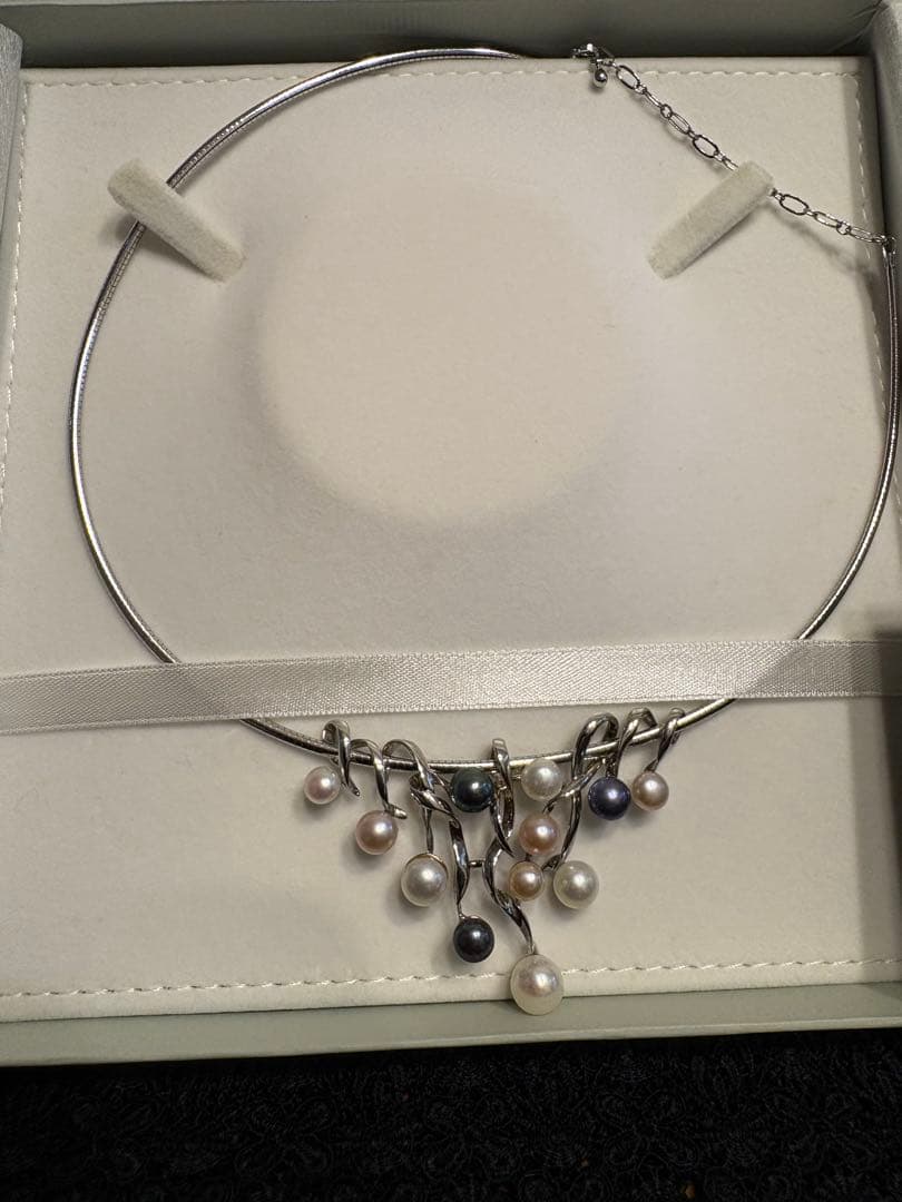 Necklaces Sv