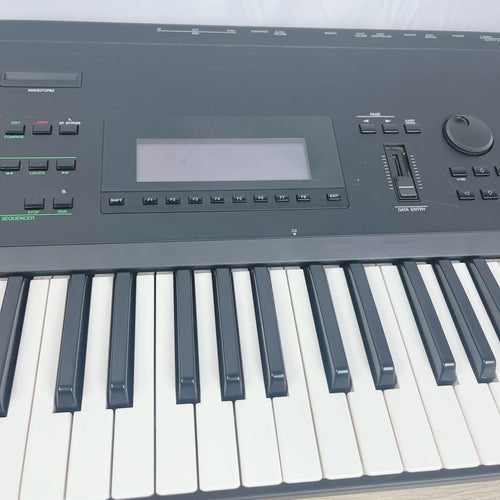 Yamaha Analog Synthesizer Sy77