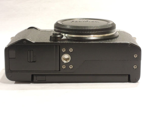 Mirrorless Interchangeable Lips X-M5