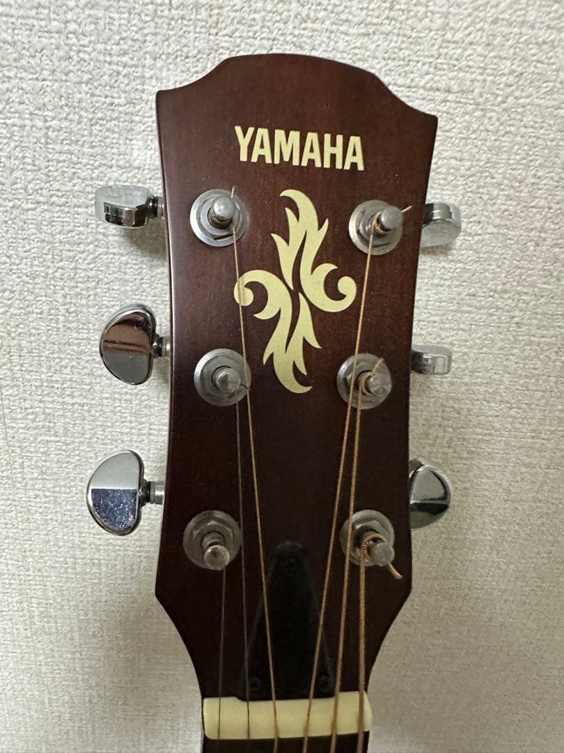 Yamaha Acoustic Guitars 7 5 Apx 5La Left