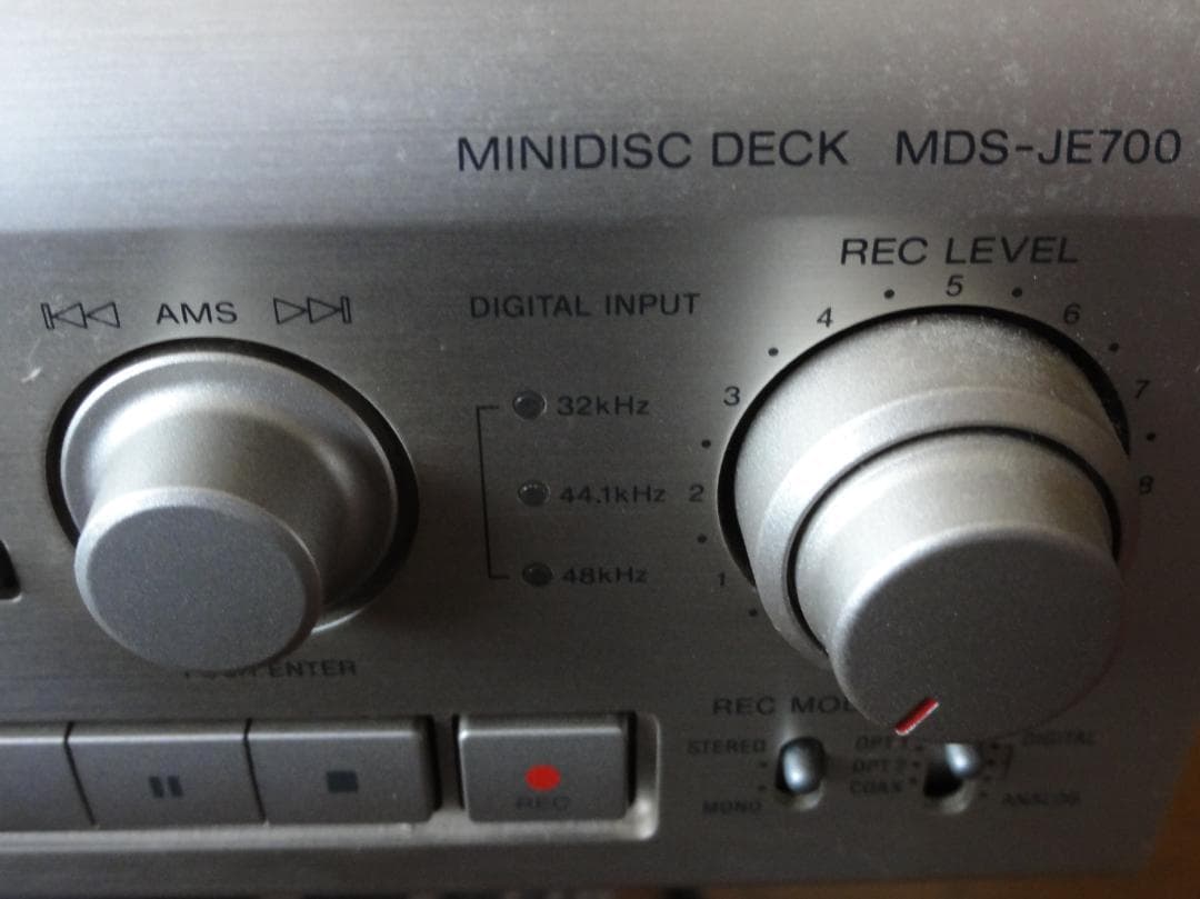 Cd, Md Cassette Decks Mds-Je700 15