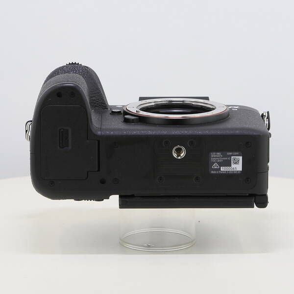 Sony Mirrorless Interchangeable Lips 9Iii Ilce-9M3 262