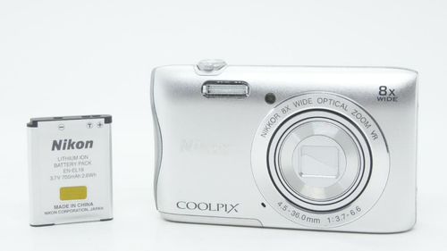 Compact Digital Camera D2041 Nikon Coolpix S3700