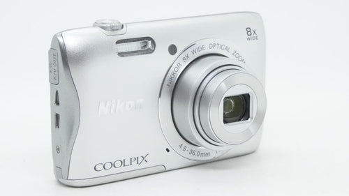 Compact Digital Camera D2041 Nikon Coolpix S3700