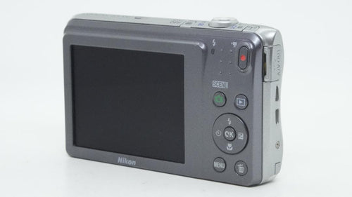 Compact Digital Camera D2041 Nikon Coolpix S3700