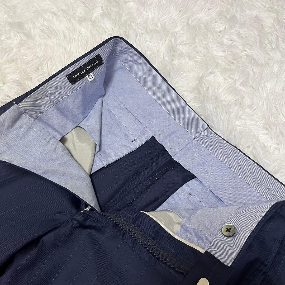 Tomorrowland Business Suits