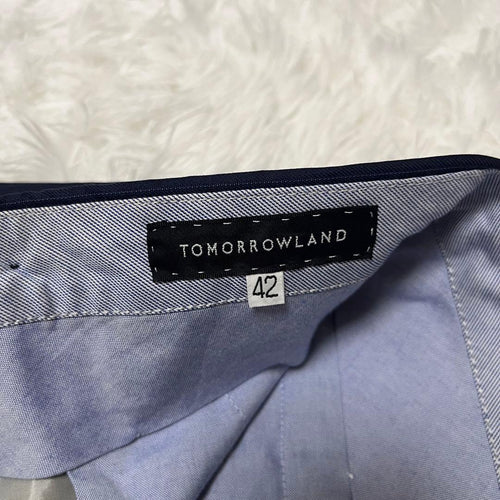 Tomorrowland Business Suits