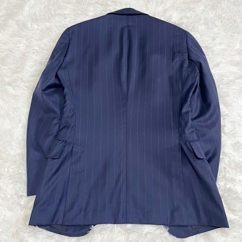 Tomorrowland Business Suits